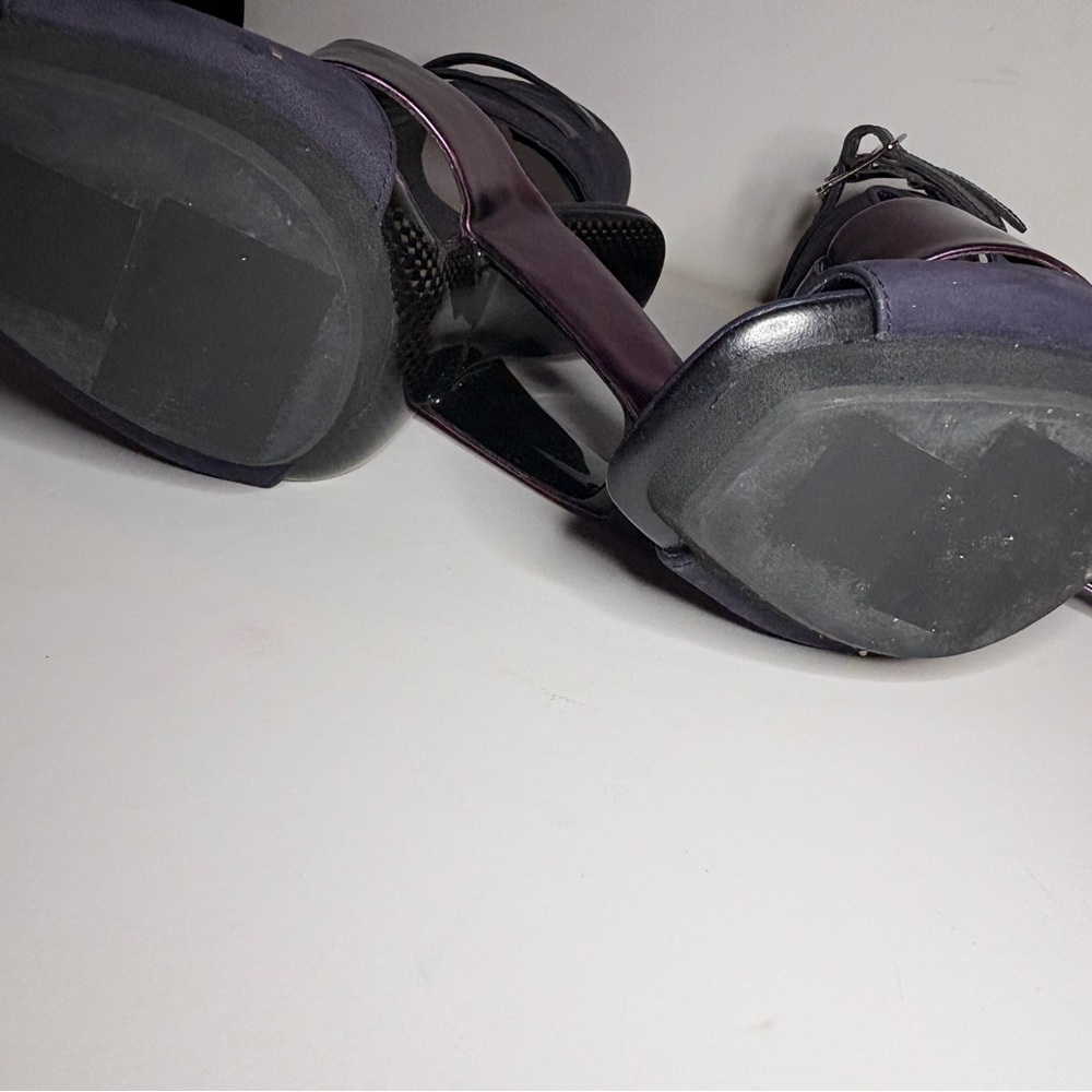 United Nude Ulta Loop Sandals - Picture 3 of 3